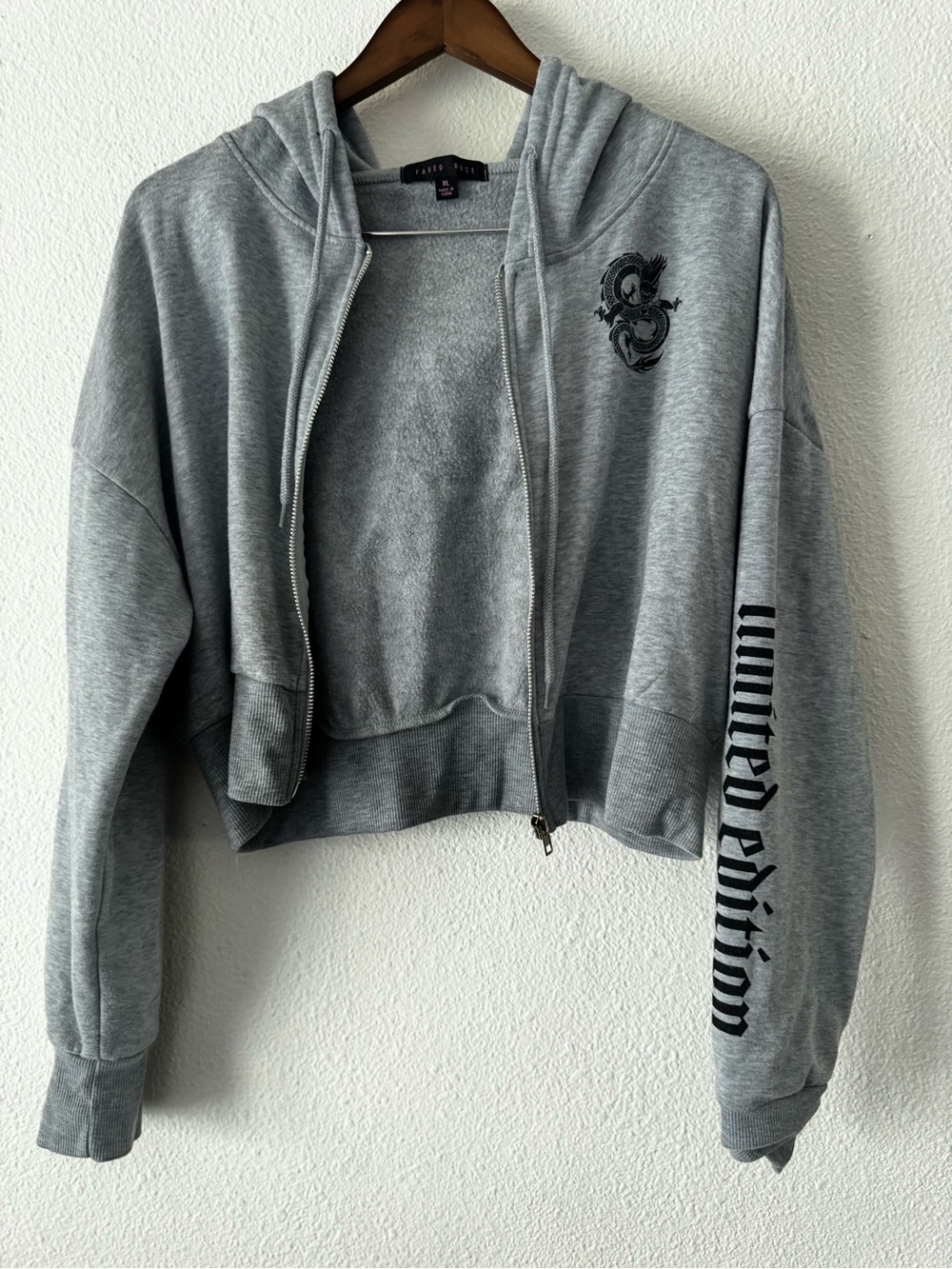 Faded Rose Gray Dragon Cropped Zip Up Hoodie Y2K Grunge Streetwear XL - Picture 12 of 13